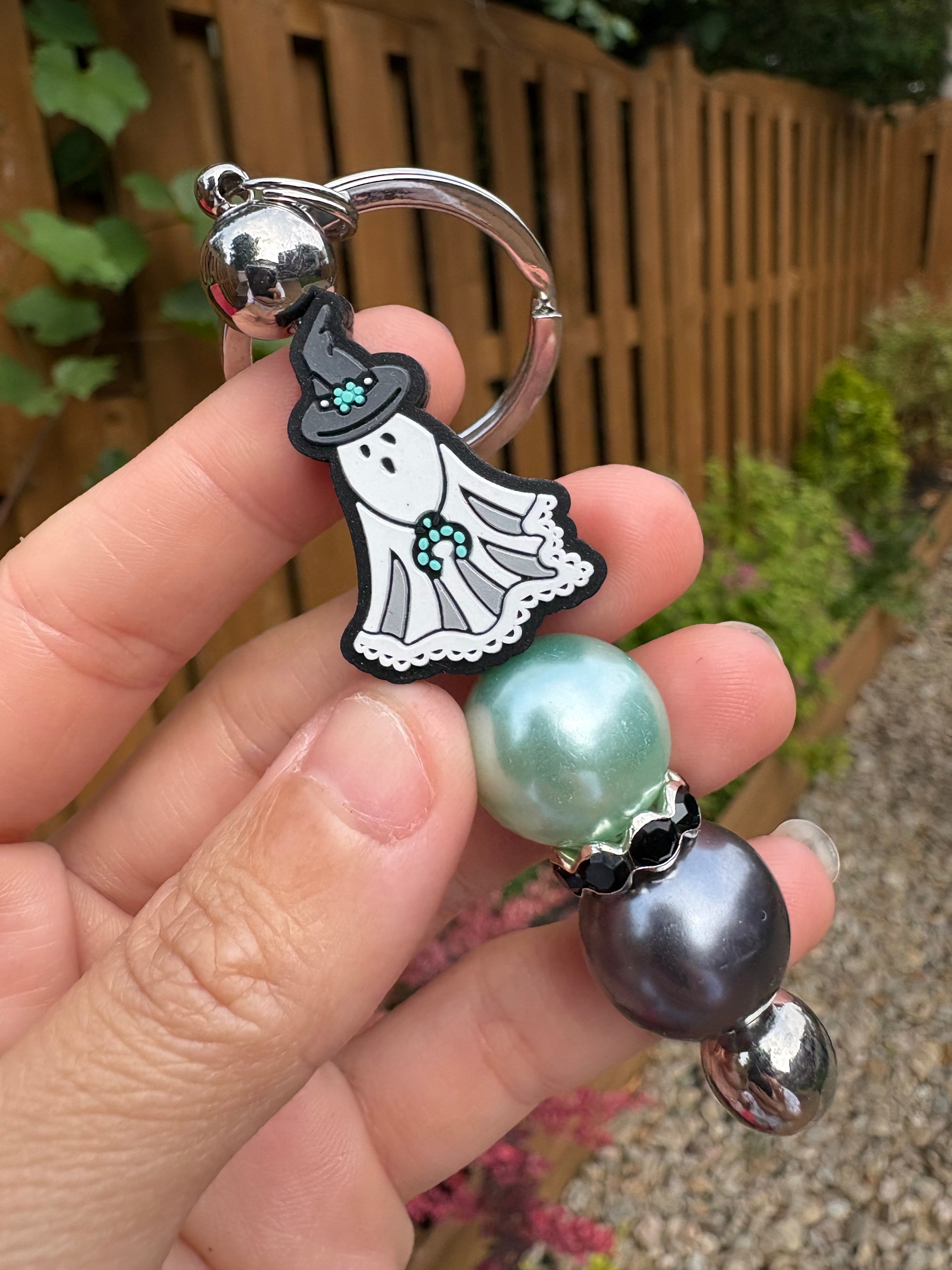 Witchy Ghost